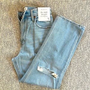 Abercrombie & Fitch - NWT ultra high rise jeans. size 26